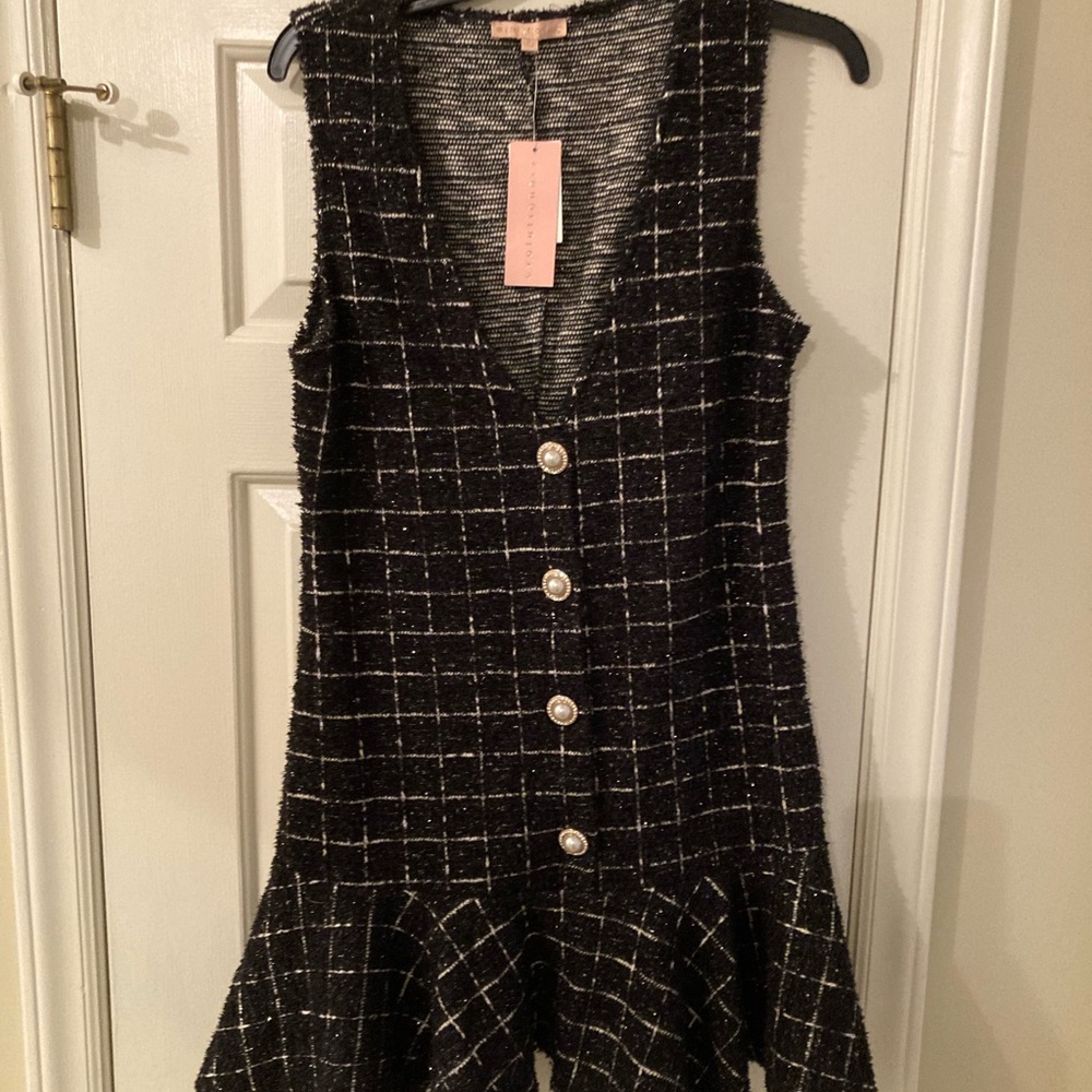 Chic Black and White Plaid Mini Dress